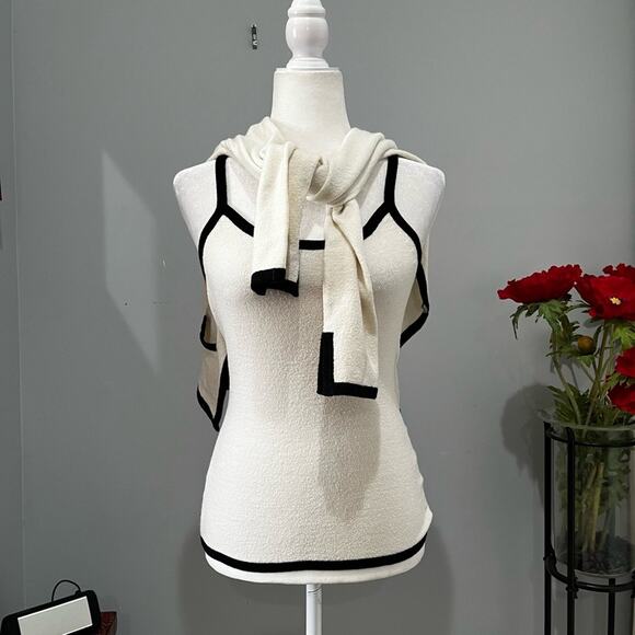 NEW Bebe Two Tone Contrast Boucle Knit Cardigan Sweater Colorblock Twin Set S - Picture 12 of 16